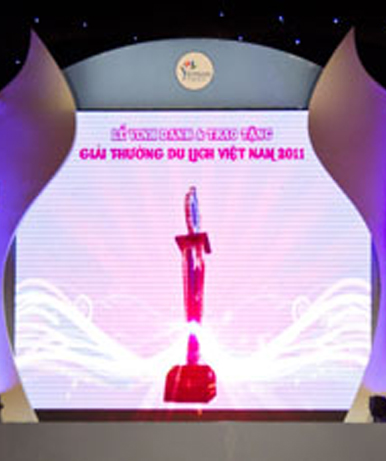 Hoi An Beach Resort top 10 Khách sạn hàng đầu Viêt Nam 2011