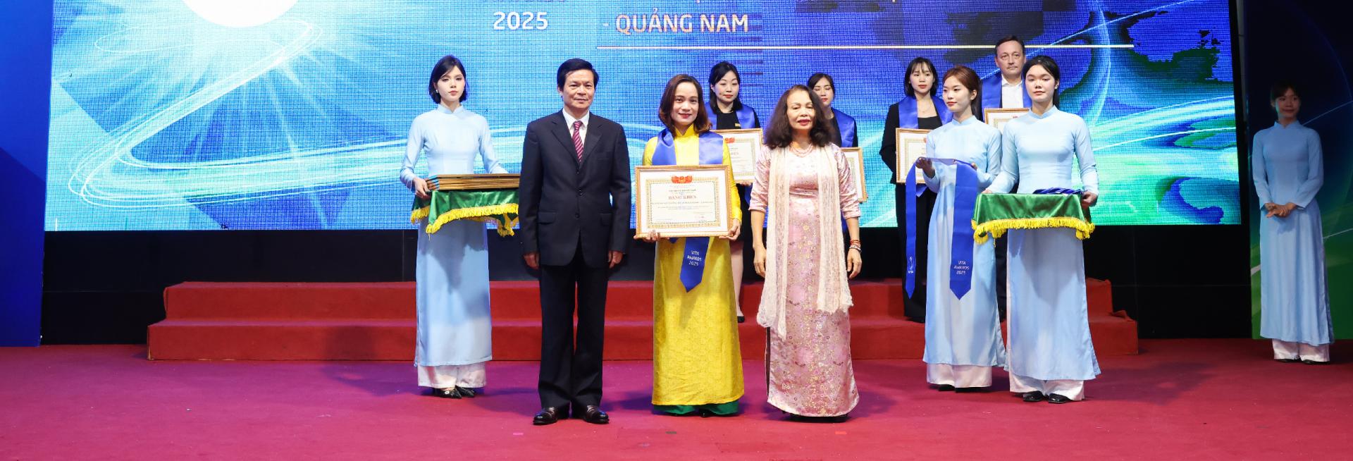 <p>Hoi An Beach Resort được vinh danh tại VITA Awards 2025</p>